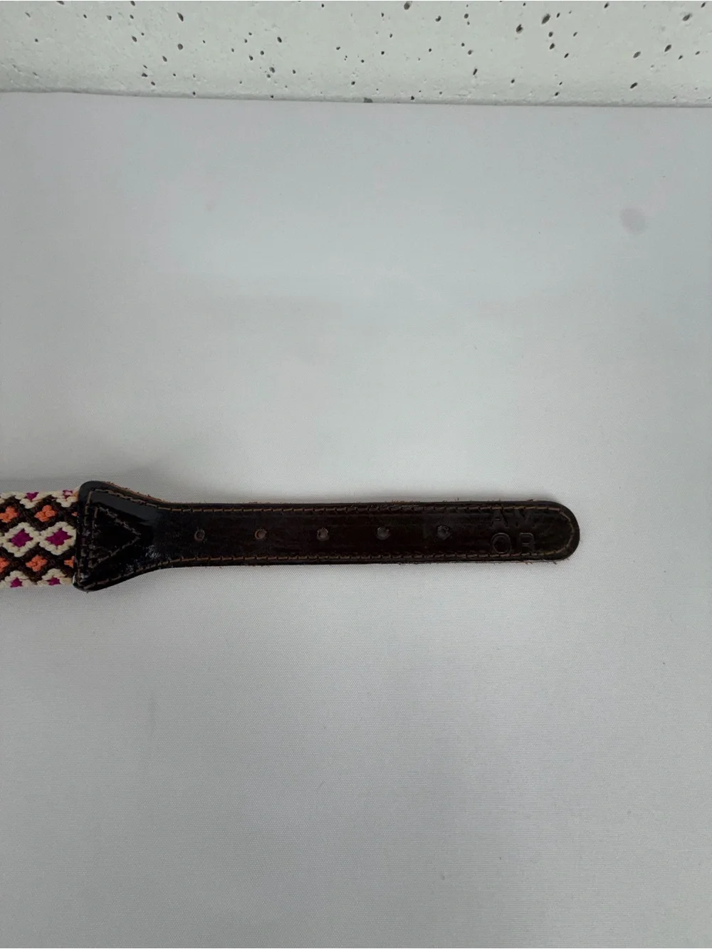 AMOR Medium Brown Leather Embroidered Dog Collar